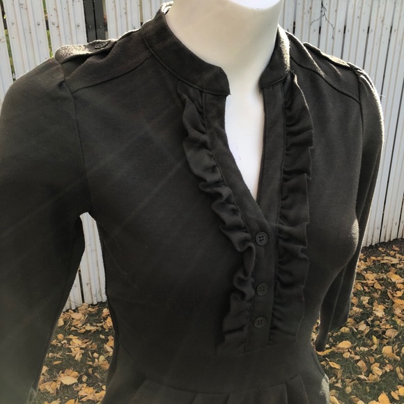 Dark Green Ruffled V-Neck - Picture 2 of 4